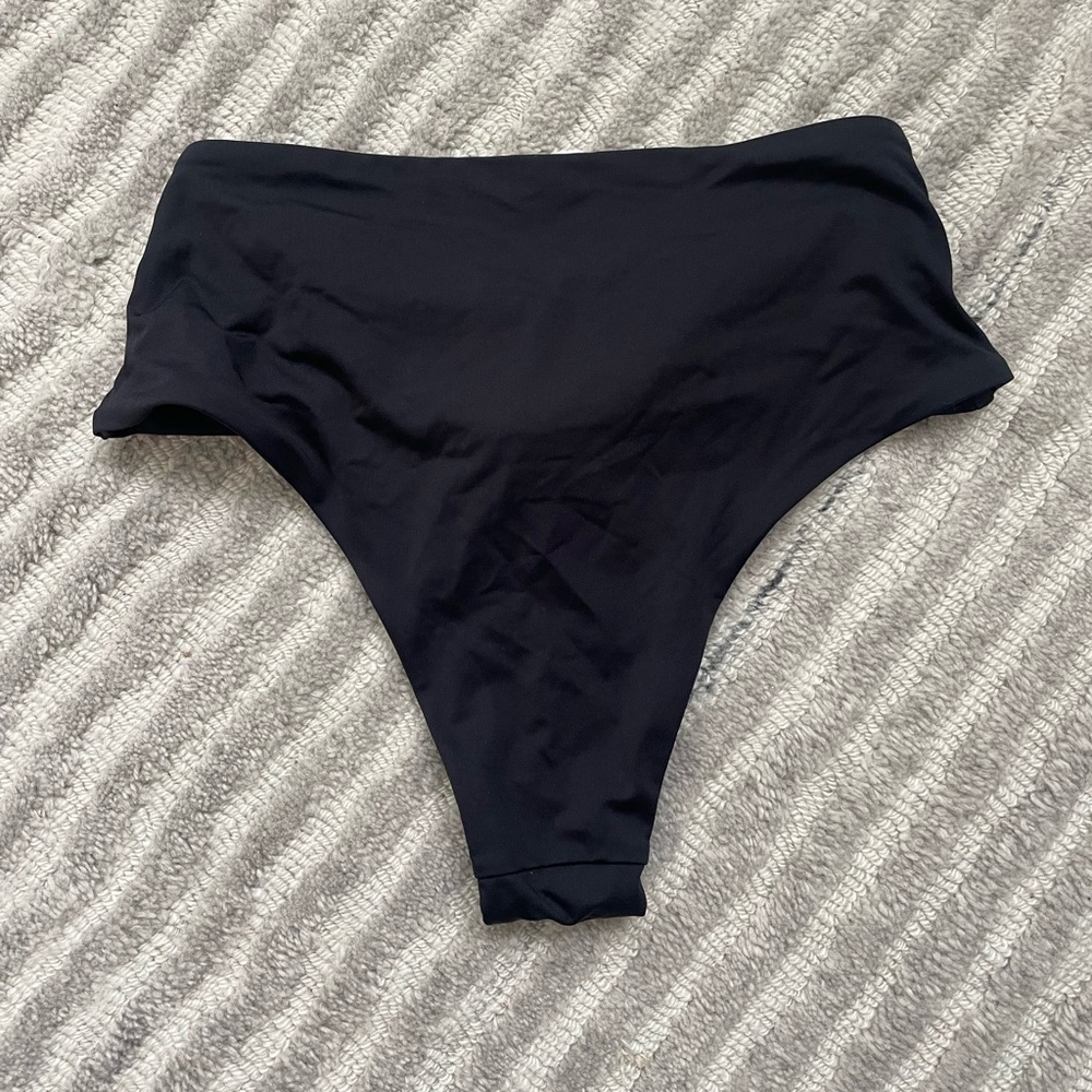 WeWoreWhat high waisted bikini bottoms - Picture 2 of 5